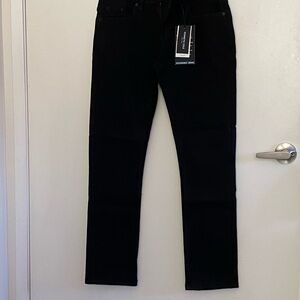 Kenneth Cole Black Straight Jeans Timeless Style for Women